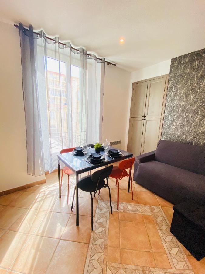 Corso Home- Central Apartment In Menton Eksteriør bilde